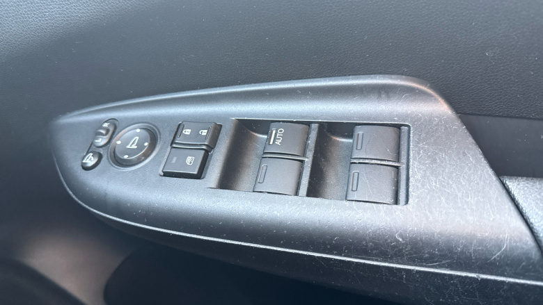 Honda Jazz 1.3 i-VTEC SE Navi 5dr Petrol Hatchback